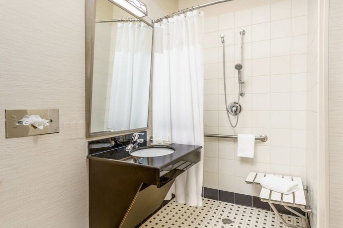 Imagen de la habitación del Hotel Fairfield Inn and Suites Peoria East. Foto 6