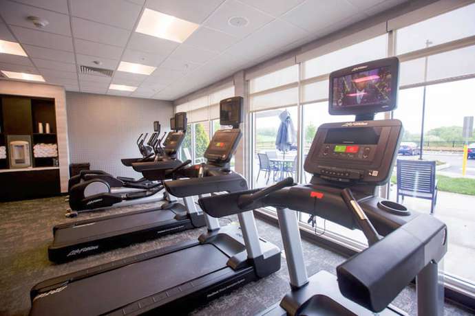 Imagen de los interiores del Hotel Fairfield Inn and Suites Philadelphia Broomall/newtown Square. Foto 10