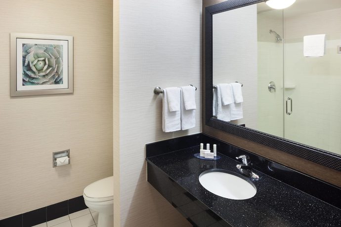 Imagen de la habitación del Hotel Fairfield Inn and Suites Phoenix Chandler / Fashion Center. Foto 16