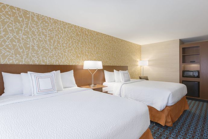 Imagen de la habitación del Hotel Fairfield Inn and Suites Pittsburgh Airport/robinson Township. Foto 8