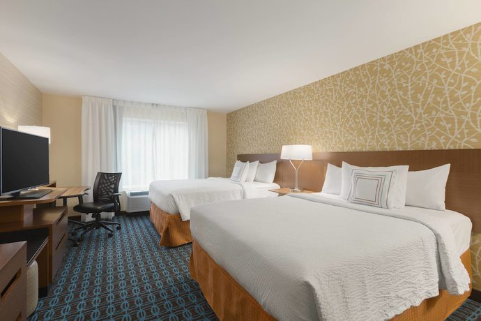 Imagen de la habitación del Hotel Fairfield Inn and Suites Pittsburgh Airport/robinson Township. Foto 9
