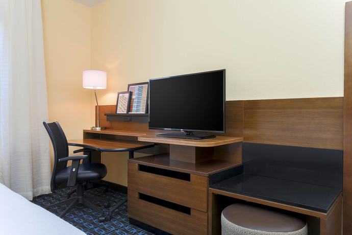 Imagen de la habitación del Hotel Fairfield Inn and Suites Pleasanton. Foto 6