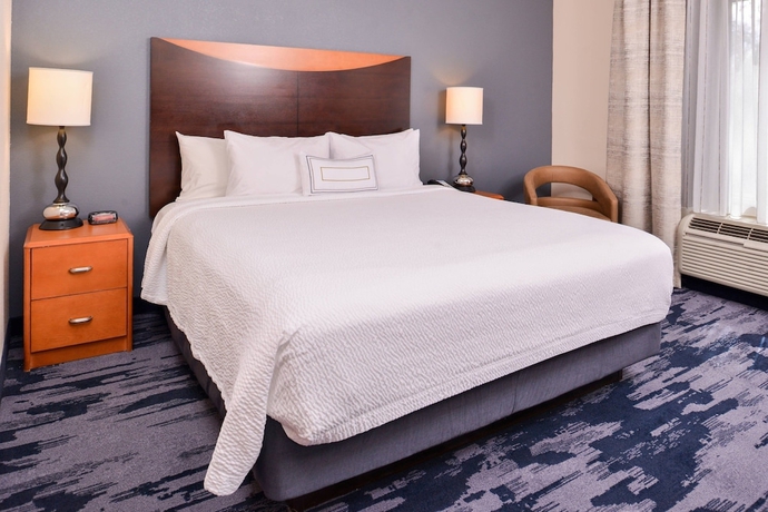 Imagen de la habitación del Hotel Fairfield Inn and Suites Raleigh Durham Airport/ Brier Creek. Foto 10