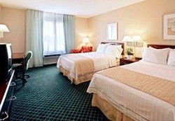 Imagen de la habitación del Hotel Fairfield Inn and Suites Raleigh-Durham Airport/RTP. Foto 13