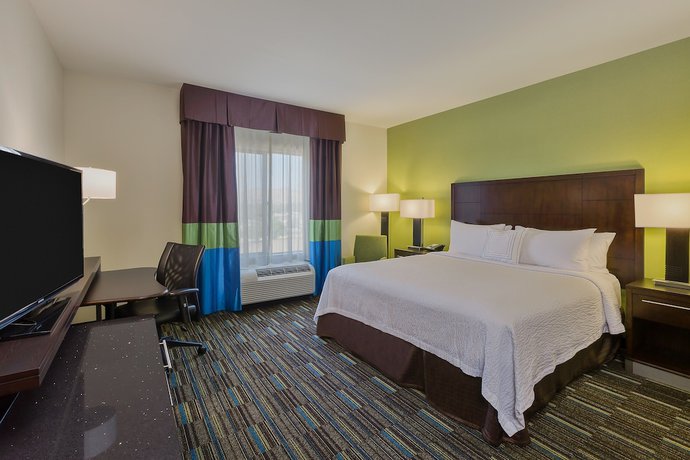 Imagen de la habitación del Hotel Fairfield Inn and Suites Riverside Corona/Norco. Foto 8