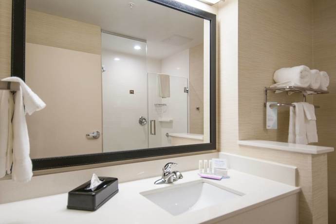 Imagen de la habitación del Hotel Fairfield Inn and Suites San Antonio Brooks City Base. Foto 2