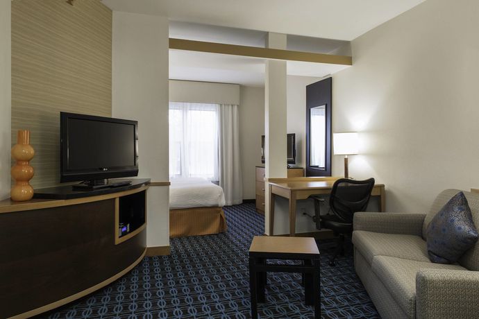 Imagen de la habitación del Hotel Fairfield Inn and Suites Santa Rosa Sebastopol. Foto 6