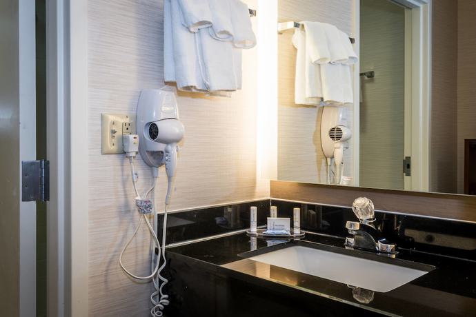Imagen de la habitación del Hotel Fairfield Inn and Suites Savannah I-95 South. Foto 4