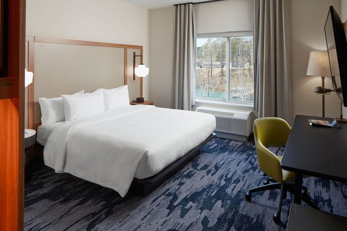 Imagen de la habitación del Hotel Fairfield Inn and Suites Seneca Clemson Univ Area. Foto 11