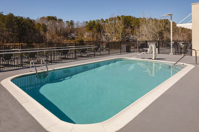 Imagen de los interiores del Hotel Fairfield Inn and Suites Seneca Clemson Univ Area. Foto 18