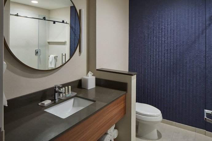 Imagen de la habitación del Hotel Fairfield Inn and Suites Seneca Clemson Univ Area. Foto 14