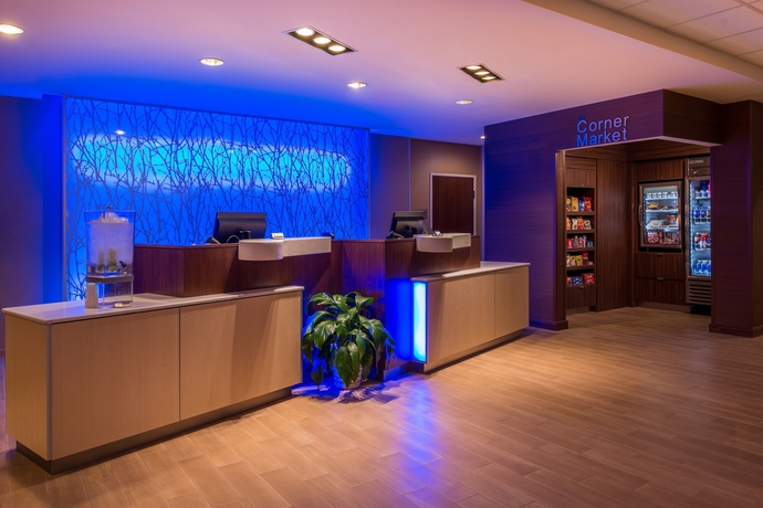 Imagen de los interiores del Hotel Fairfield Inn and Suites St Louis Westport. Foto 18