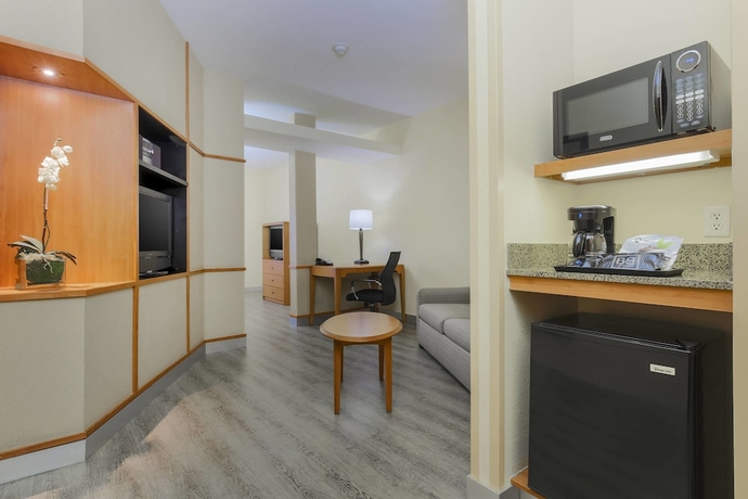 Imagen de la habitación del Hotel Fairfield Inn and Suites Temecula. Foto 4