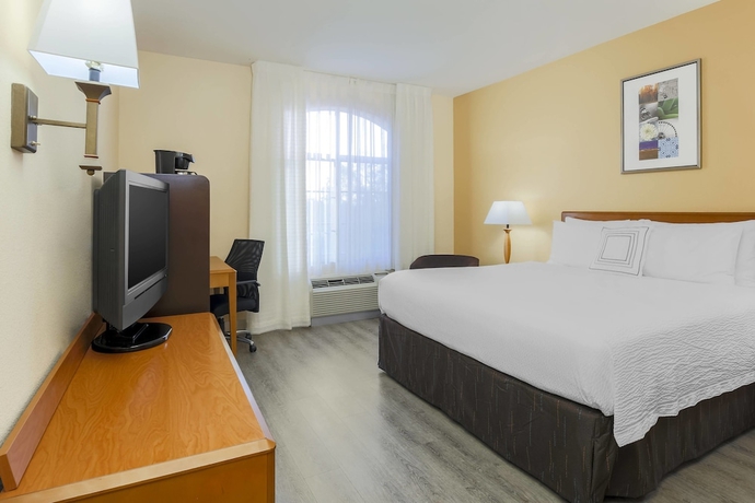 Imagen de la habitación del Hotel Fairfield Inn and Suites Temecula. Foto 8