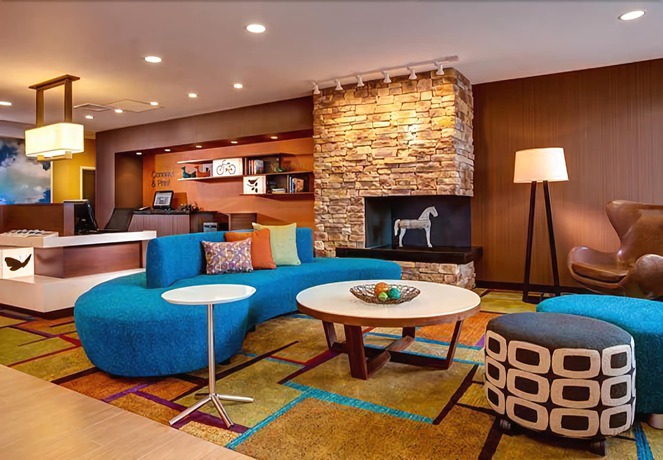 Imagen de los interiores del Hotel Fairfield Inn and Suites Utica. Foto 4