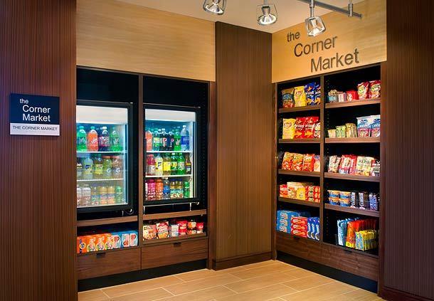 Imagen de los interiores del Hotel Fairfield Inn and Suites Watertown Thousand Islands. Foto 7