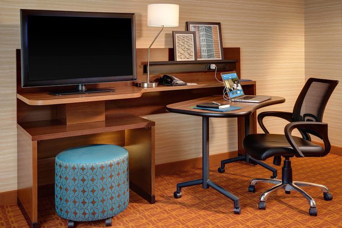 Imagen de la habitación del Hotel Fairfield Inn and Suites by Marriott Aberdeen, Aberdeen. Foto 5