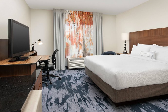 Imagen de la habitación del Hotel Fairfield Inn and Suites by Marriott Aberdeen, Aberdeen. Foto 8