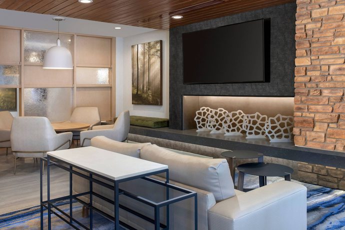 Imagen de los interiores del Hotel Fairfield Inn and Suites by Marriott Aberdeen, Aberdeen. Foto 19