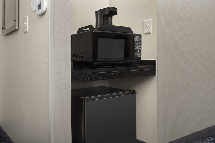 Imagen de la habitación del Hotel Fairfield Inn and Suites by Marriott Aberdeen. Foto 4