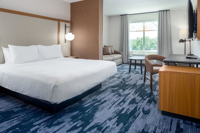 Imagen de la habitación del Hotel Fairfield Inn and Suites by Marriott Albertville. Foto 9