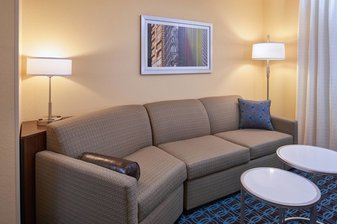Imagen de la habitación del Hotel Fairfield Inn and Suites by Marriott Ann Arbor Ypsilanti. Foto 11