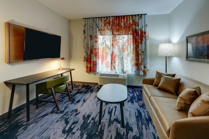 Imagen de la habitación del Hotel Fairfield Inn and Suites by Marriott Asheville Weaverville. Foto 6