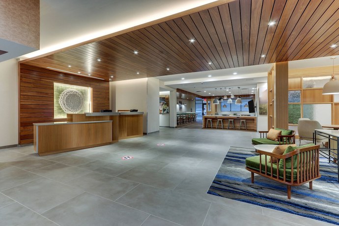 Imagen de los interiores del Hotel Fairfield Inn and Suites by Marriott Asheville Weaverville. Foto 18