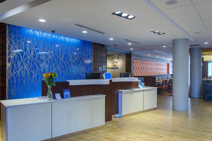 Imagen de los interiores del Hotel Fairfield Inn and Suites by Marriott Atlanta Cumming/Johns Creek. Foto 13