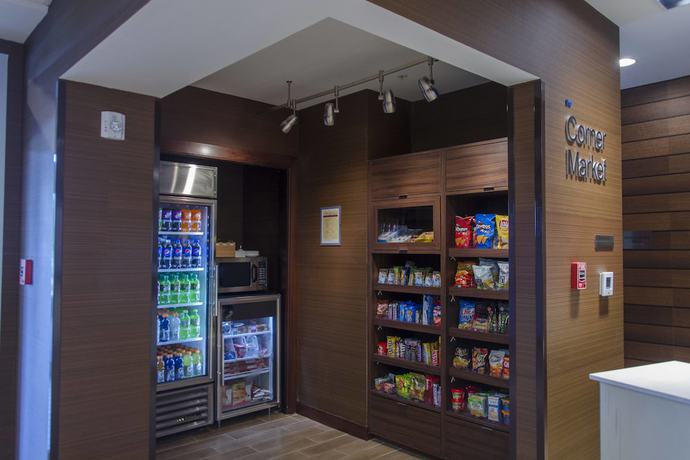 Imagen de los interiores del Hotel Fairfield Inn and Suites by Marriott Atlanta Cumming/Johns Creek. Foto 15