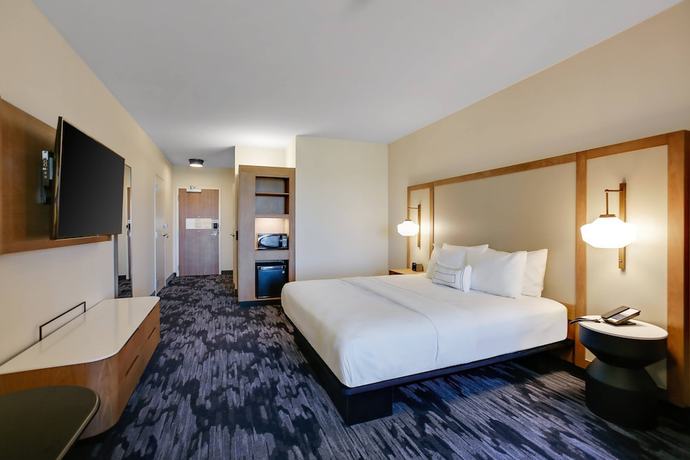 Imagen de la habitación del Hotel Fairfield Inn and Suites by Marriott Bardstown. Foto 7