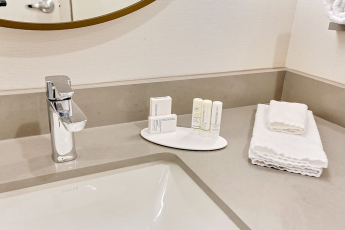 Imagen de la habitación del Hotel Fairfield Inn and Suites by Marriott Bardstown. Foto 10
