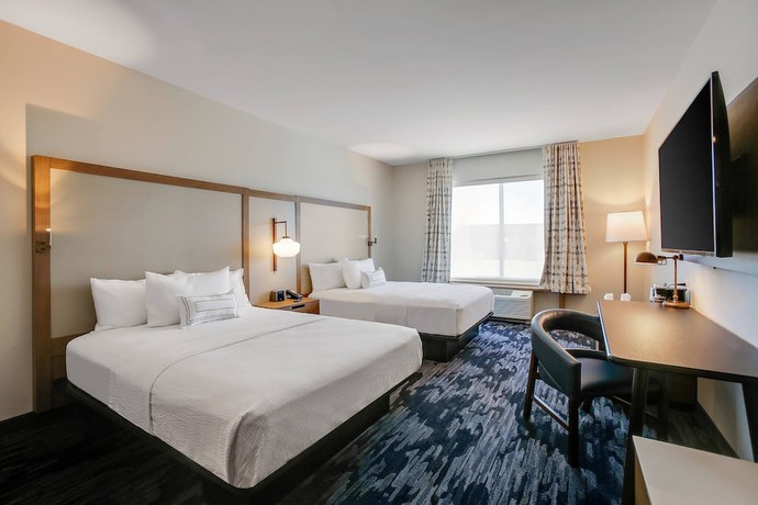 Imagen de la habitación del Hotel Fairfield Inn and Suites by Marriott Bardstown. Foto 11
