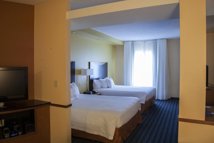 Imagen de la habitación del Hotel Fairfield Inn and Suites by Marriott Bedford. Foto 10