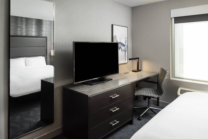 Imagen de la habitación del Hotel Fairfield Inn and Suites by Marriott Boston Logan Airport/Chelsea. Foto 6