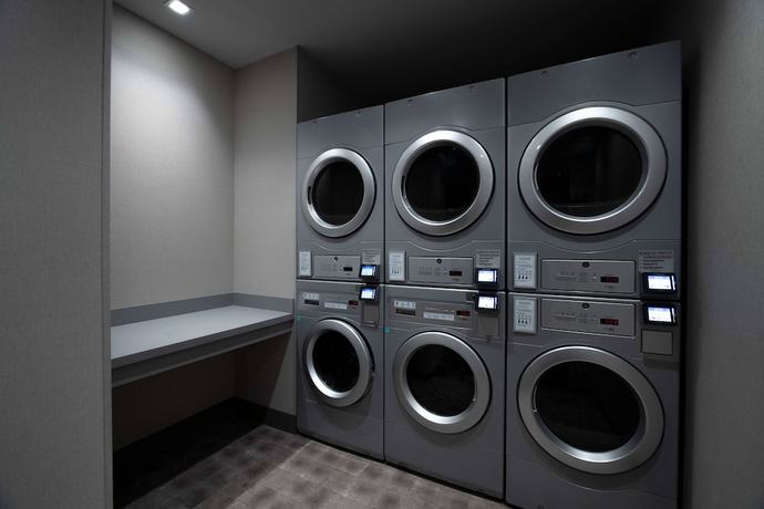 Imagen de los interiores del Hotel Fairfield Inn and Suites by Marriott Boston Medford. Foto 14