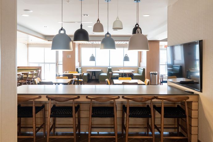 Imagen del bar/restaurante del Hotel Fairfield Inn and Suites by Marriott Brooksville Suncoast Parkway. Foto 8