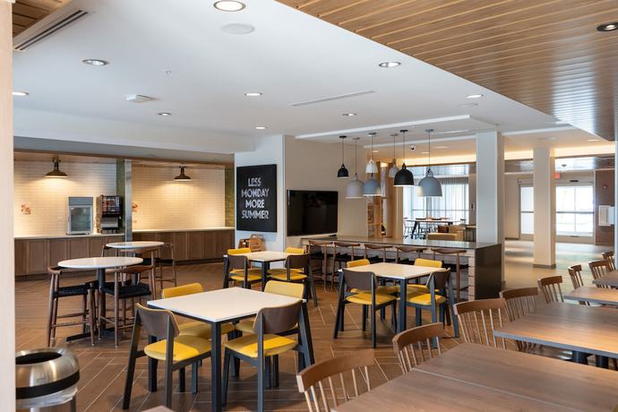 Imagen del bar/restaurante del Hotel Fairfield Inn and Suites by Marriott Brooksville Suncoast Parkway. Foto 9