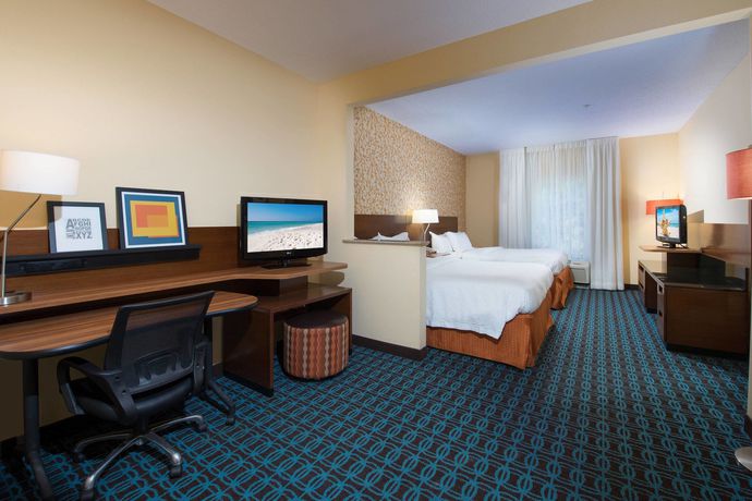 Imagen de la habitación del Hotel Fairfield Inn and Suites by Marriott Charleston North/Ashley Phosphate. Foto 7