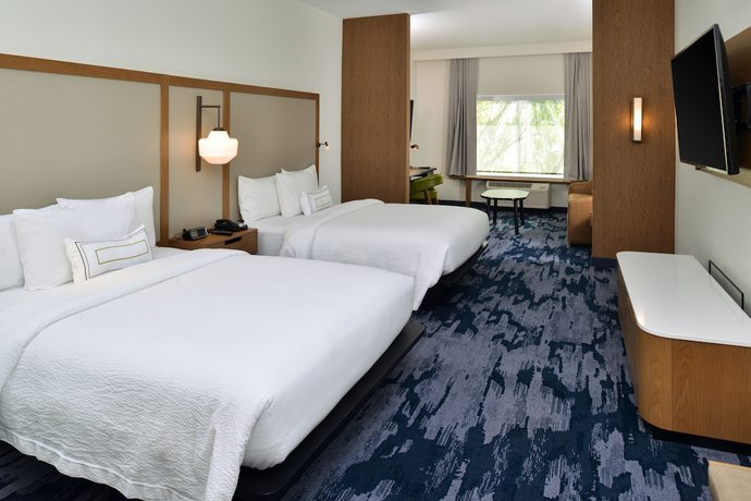 Imagen de la habitación del Hotel Fairfield Inn and Suites by Marriott Charlotte University Research Park. Foto 4