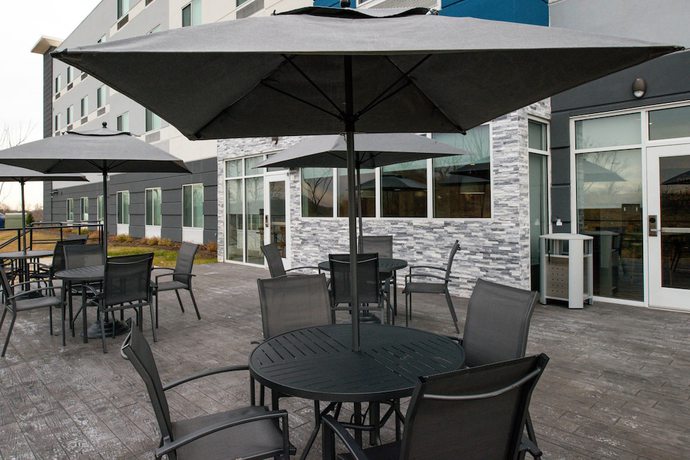 Imagen de la habitación del Hotel Fairfield Inn and Suites by Marriott Charlotte University Research Park. Foto 5