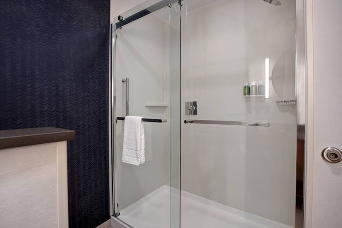 Imagen de la habitación del Hotel Fairfield Inn and Suites by Marriott Chicago Bolingbrook. Foto 3