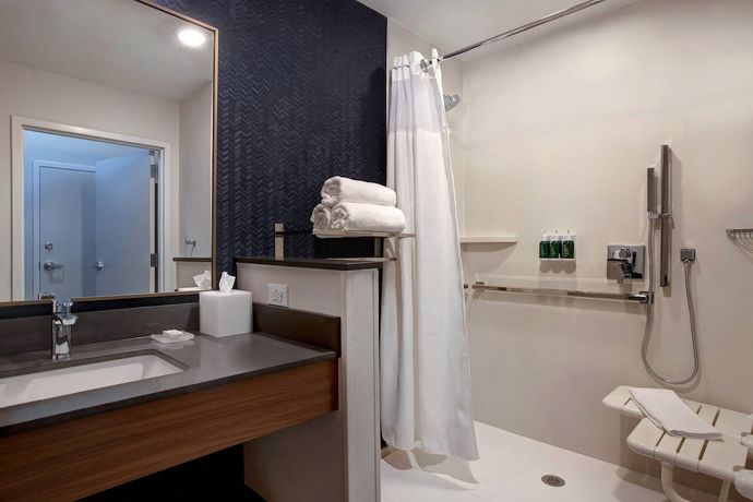 Imagen de la habitación del Hotel Fairfield Inn and Suites by Marriott Chicago Bolingbrook. Foto 16