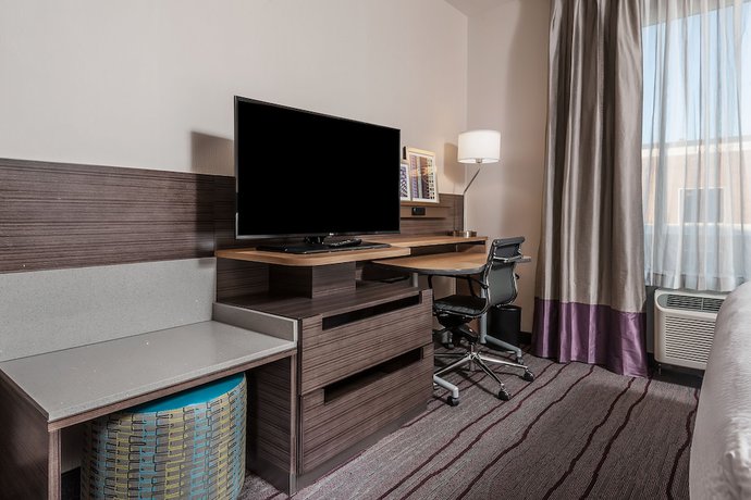 Imagen de la habitación del Hotel Fairfield Inn and Suites by Marriott Chicago Schaumburg. Foto 4