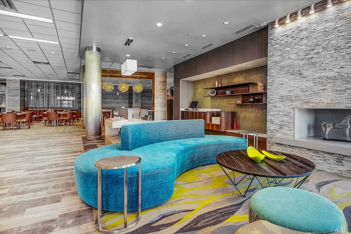 Imagen de los interiores del Hotel Fairfield Inn and Suites by Marriott Chicago Schaumburg. Foto 15