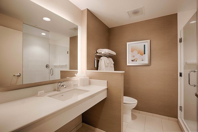 Imagen de la habitación del Hotel Fairfield Inn and Suites by Marriott Clearwater Beach. Foto 6