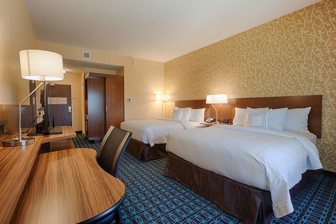 Imagen de la habitación del Hotel Fairfield Inn and Suites by Marriott Clearwater Beach. Foto 12