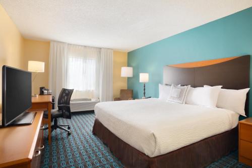 Imagen de la habitación del Hotel Fairfield Inn and Suites by Marriott Dallas Plano. Foto 5