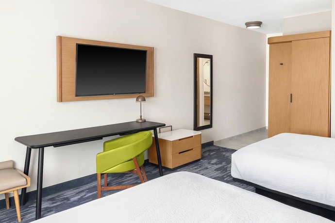 Imagen de la habitación del Hotel Fairfield Inn and Suites by Marriott Detroit Taylor. Foto 4