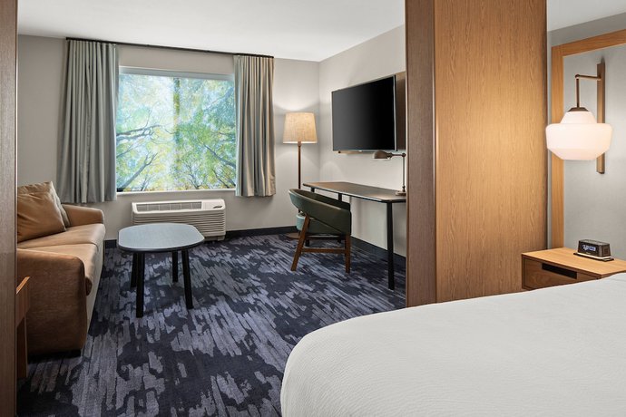 Imagen de la habitación del Hotel Fairfield Inn and Suites by Marriott Duluth. Foto 11